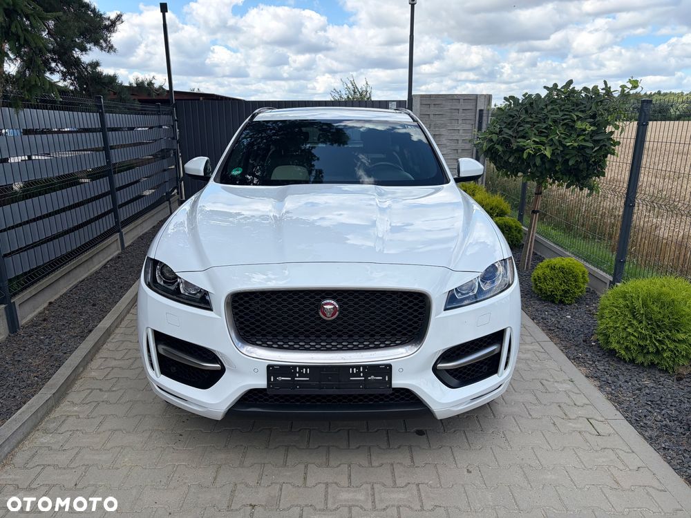 Jaguar F-Pace 2.0 i4D AWD R-Sport - 2