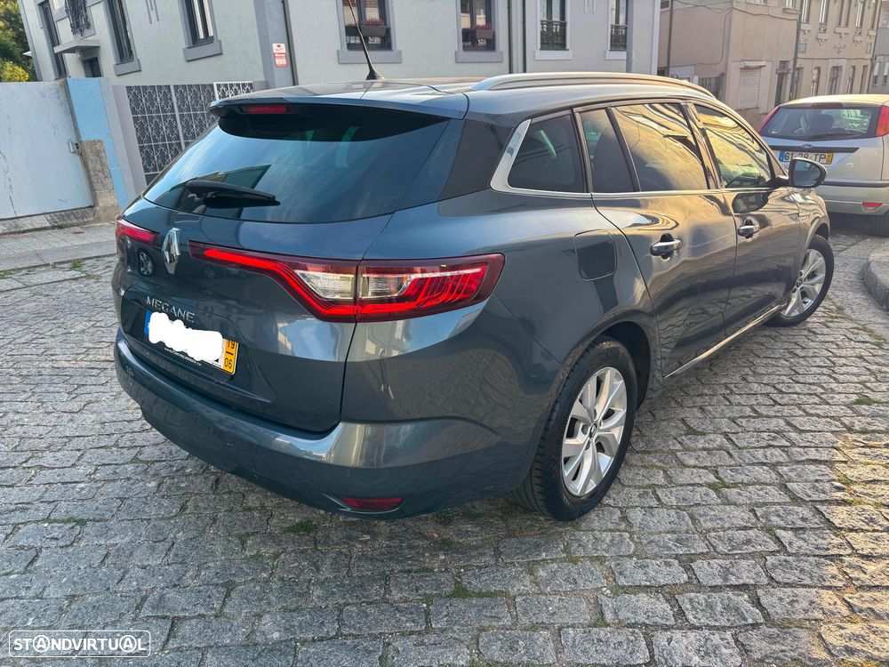 Renault Mégane Sport Tourer 1.3 TCe Limited EDC - 8