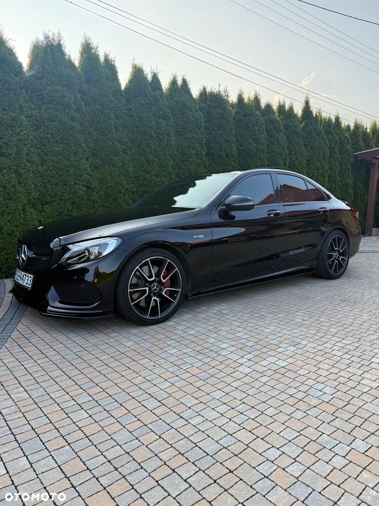 Mercedes-Benz Klasa C AMG 43 4-Matic - 28