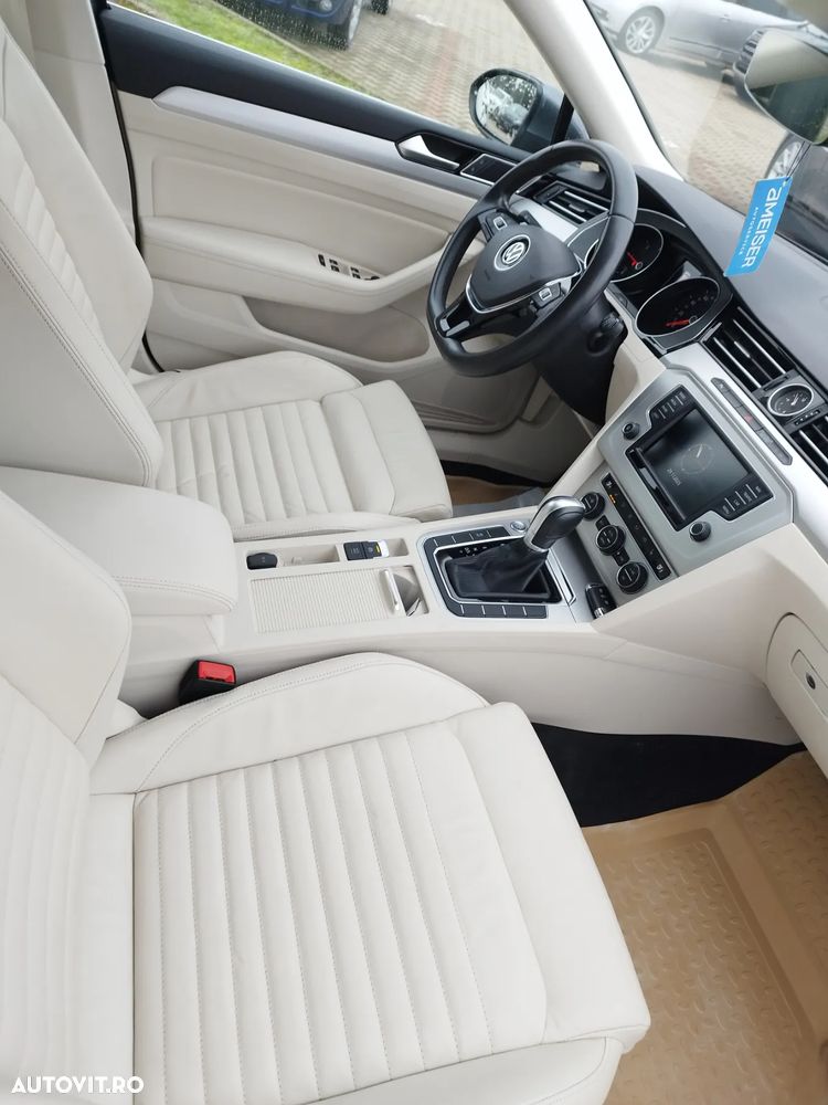 Volkswagen Passat Variant 2.0 TDI DSG (BlueMotion Technology) Highline - 5