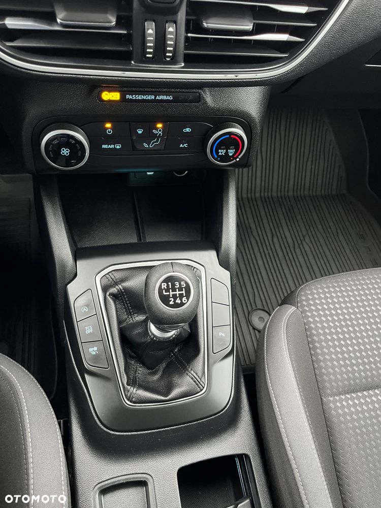Ford Focus 1.5 EcoBlue SCR Trend - 31