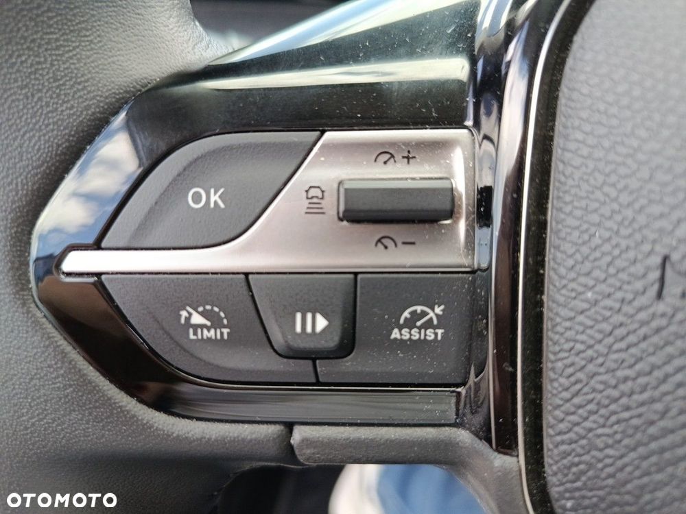 Peugeot 308 1.2 PureTech GPF Allure Pack S&S EAT8 - 16