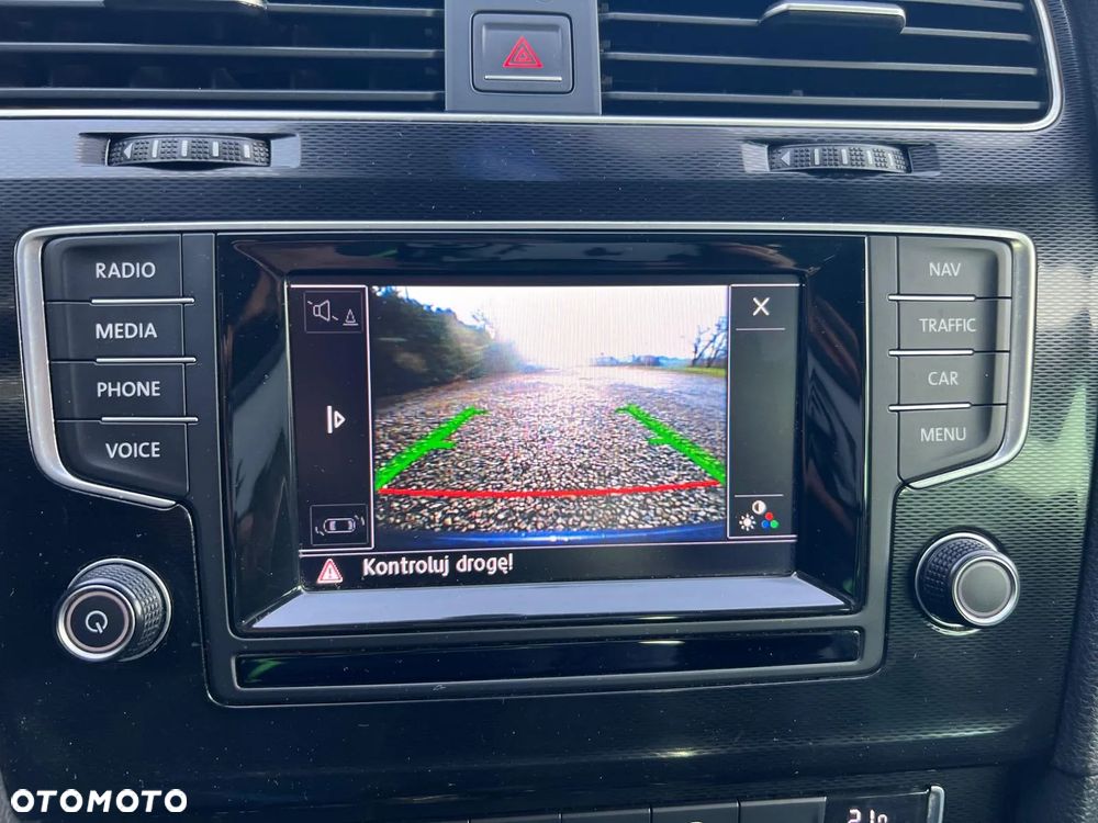 Volkswagen Golf GTD (BlueMotion Technology) - 24