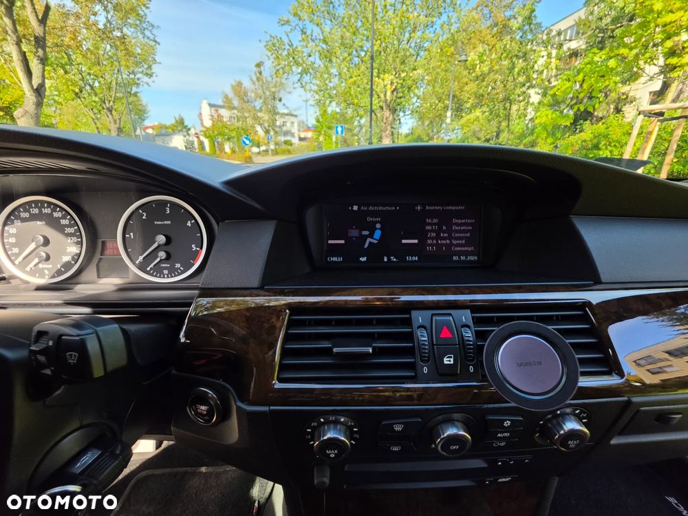 BMW Seria 5 - 28
