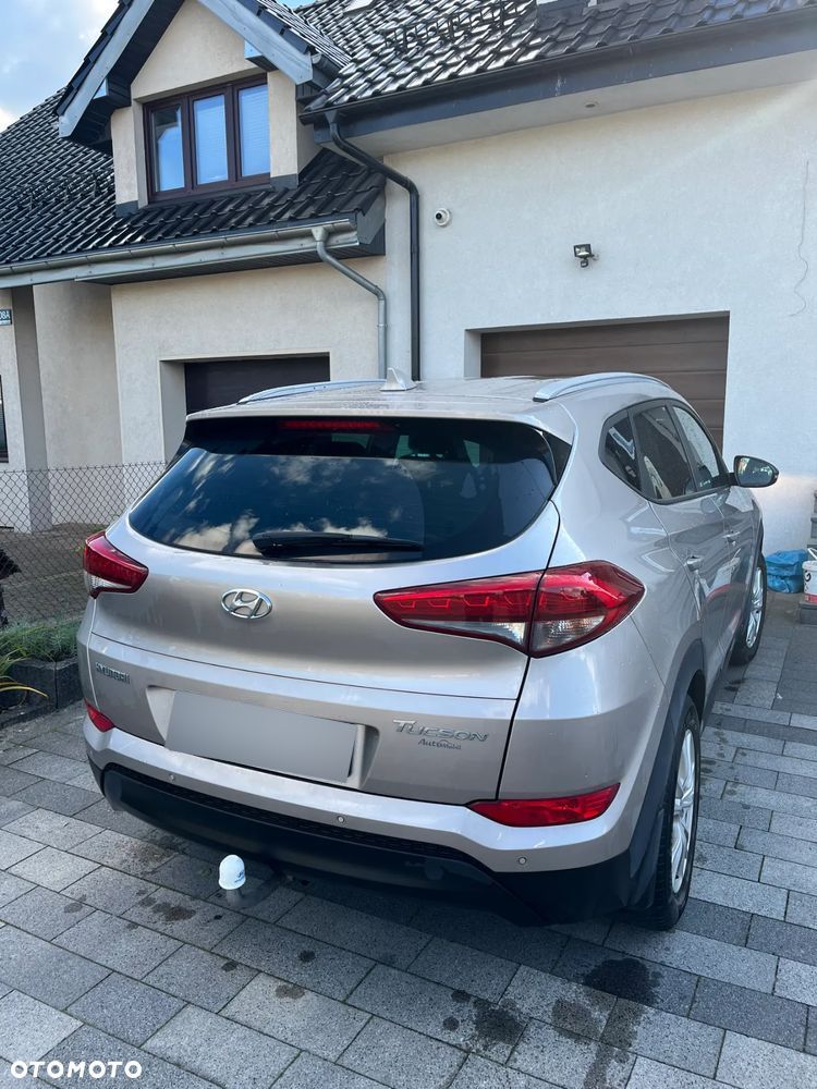 Hyundai Tucson 1.7 CRDI BlueDrive GO 2WD DCT - 9
