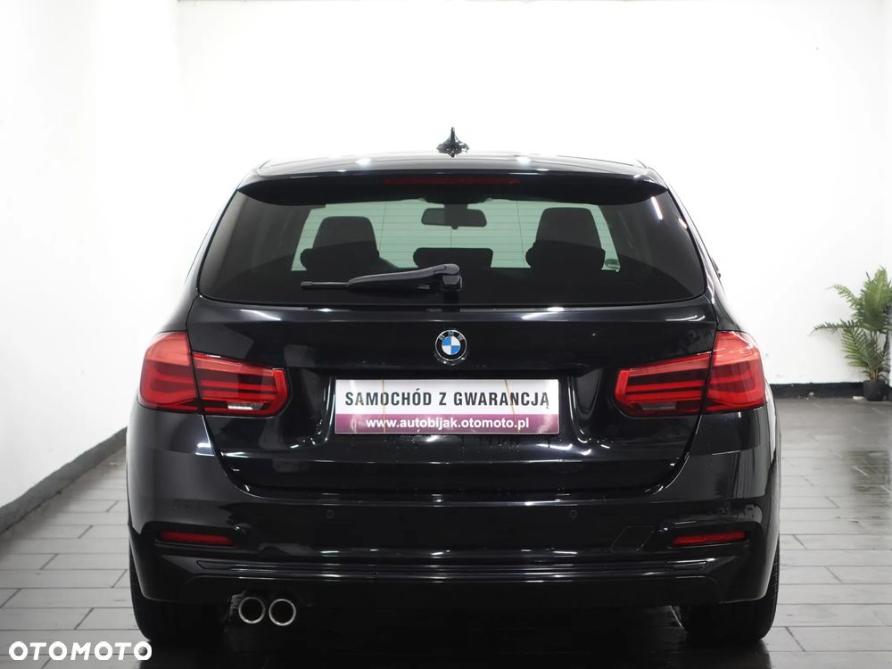 BMW Seria 3 325d Blue Performance Sport Line - 7