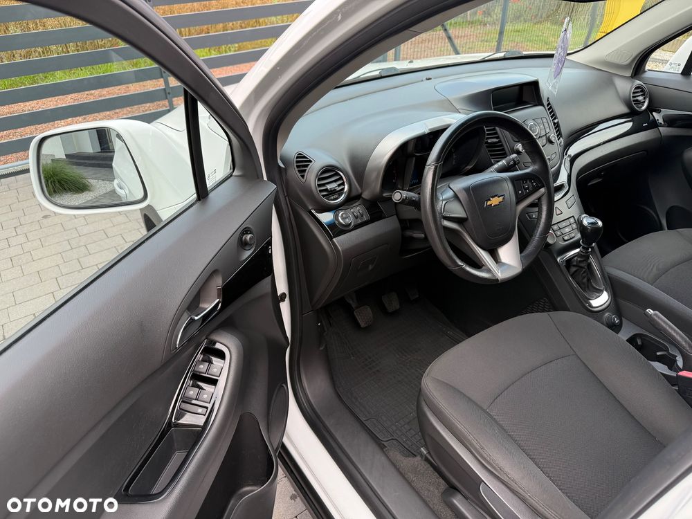Chevrolet Orlando - 14