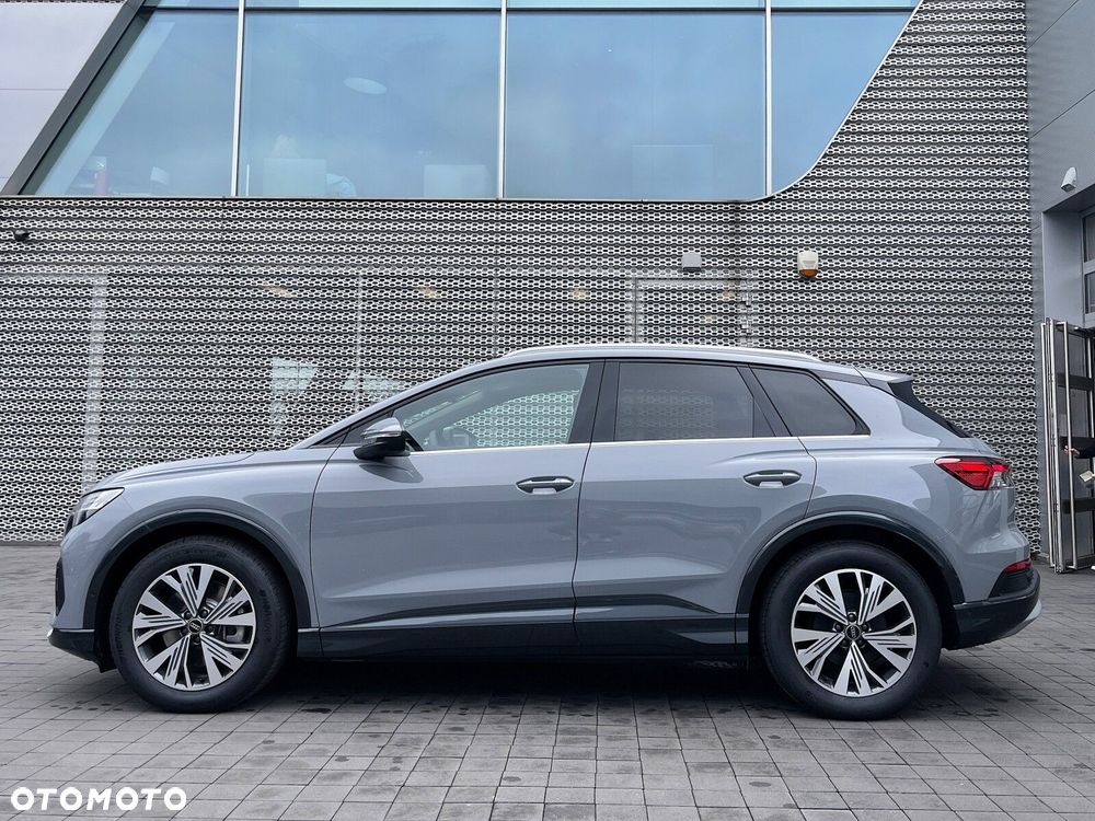 Audi Q4 e-tron - 11