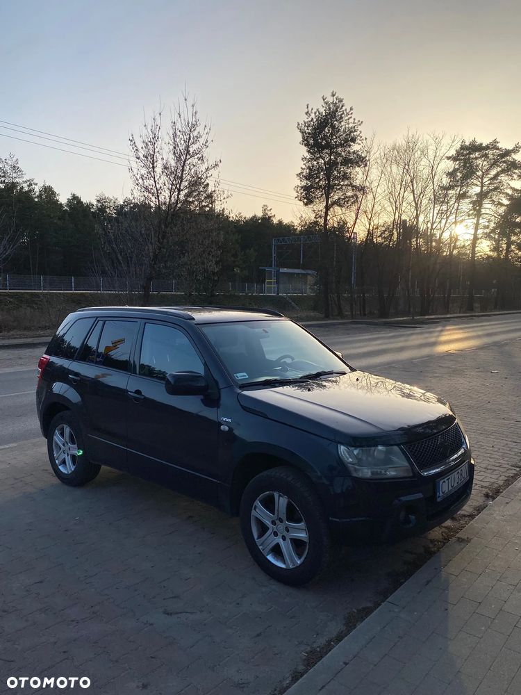 Suzuki Grand Vitara 1.9 DDiS - 2