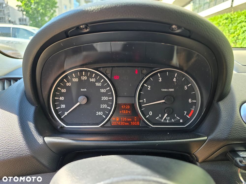 BMW Seria 1 - 12