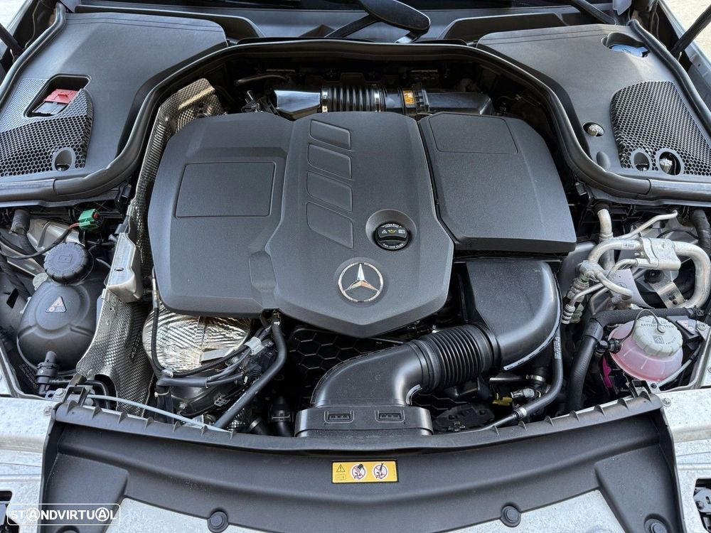 Mercedes-Benz E 300 de AMG Line - 37