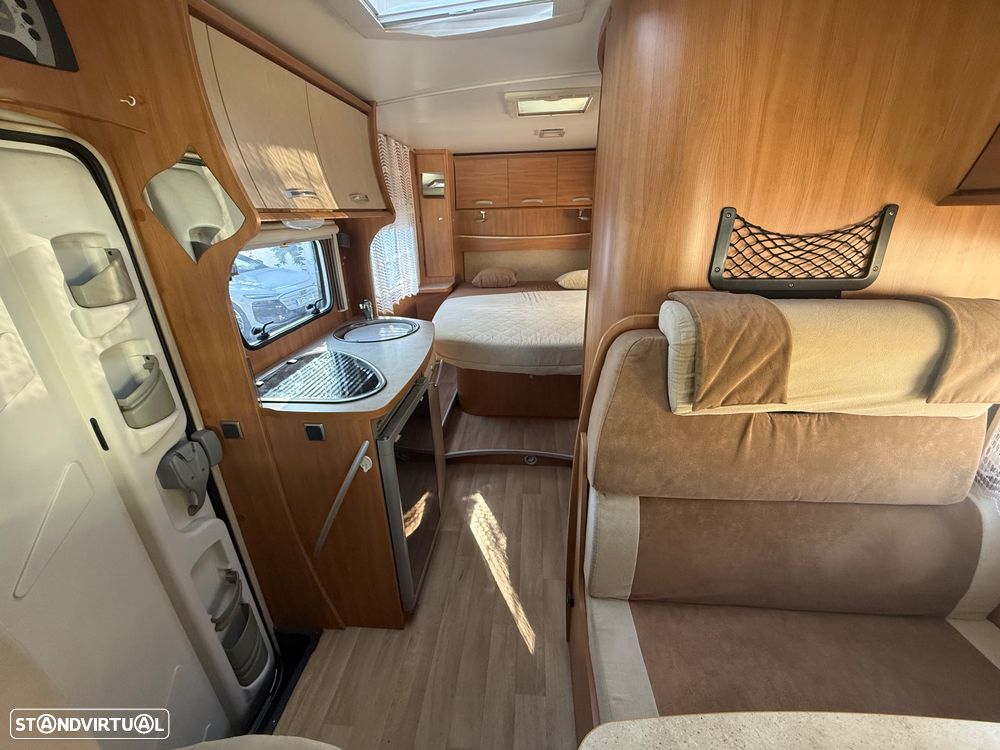 Challenger Genesis Génesis 42 CAMA CENTRAL - 10