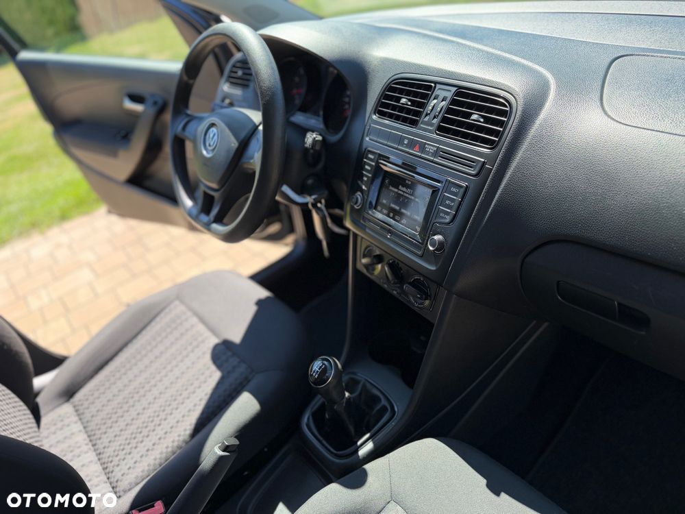 Volkswagen Polo 1.0 Allstar - 8