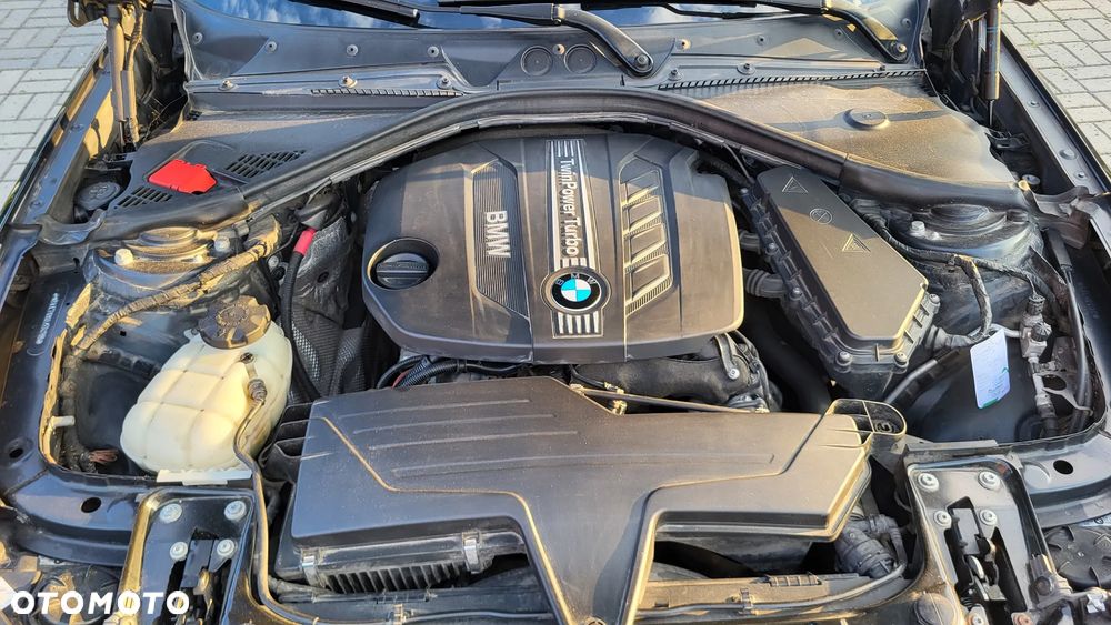 BMW Seria 1 120d Sport Line - 11