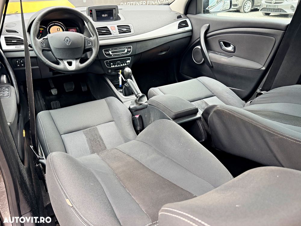 Renault Megane 1.5 dCi Expression - 8