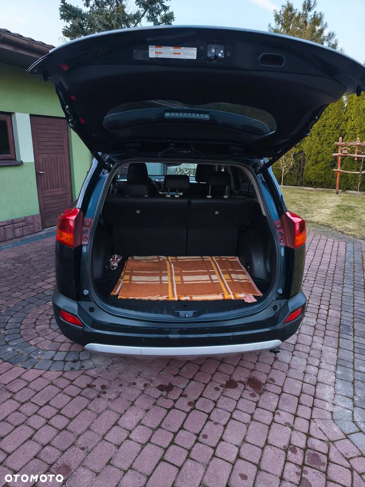 Toyota RAV4 2.0 D-4D Premium 4x2 - 10