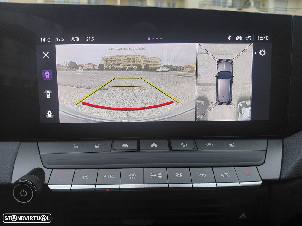 Opel Astra Sports Tourer 1.2 T GS Line - 17