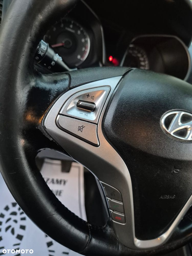Hyundai ix20 1.6 blue Space - 19