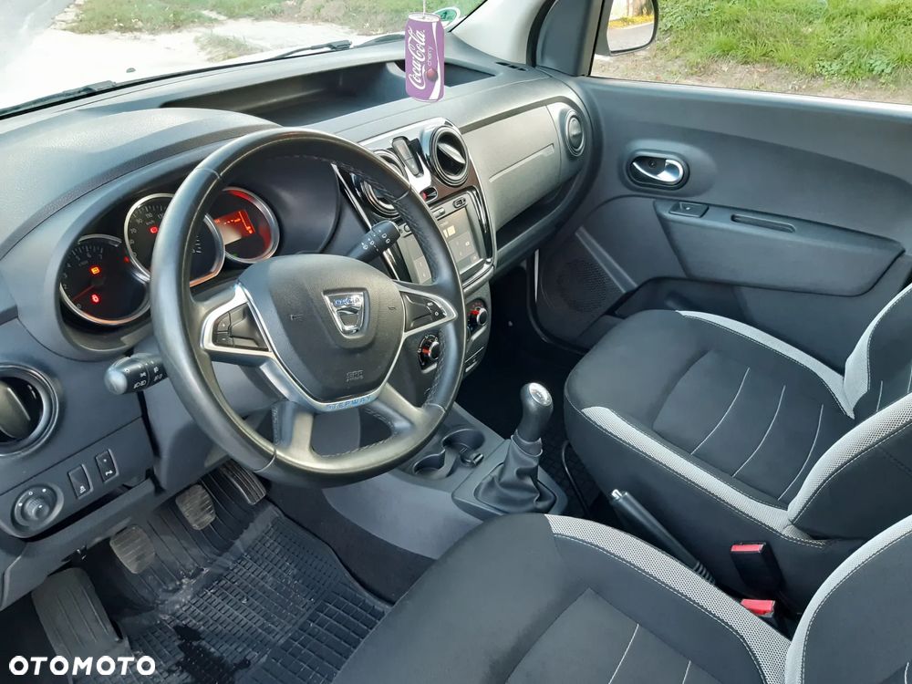 Dacia Dokker 1.6 SCe Stepway - 21