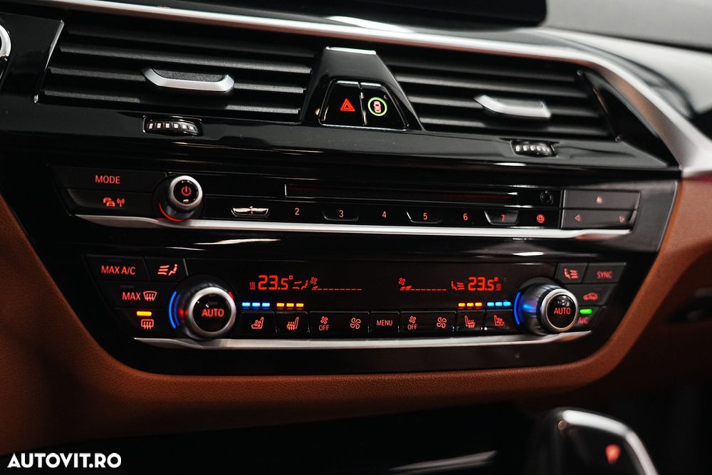 BMW Seria 5 530d AT - 8