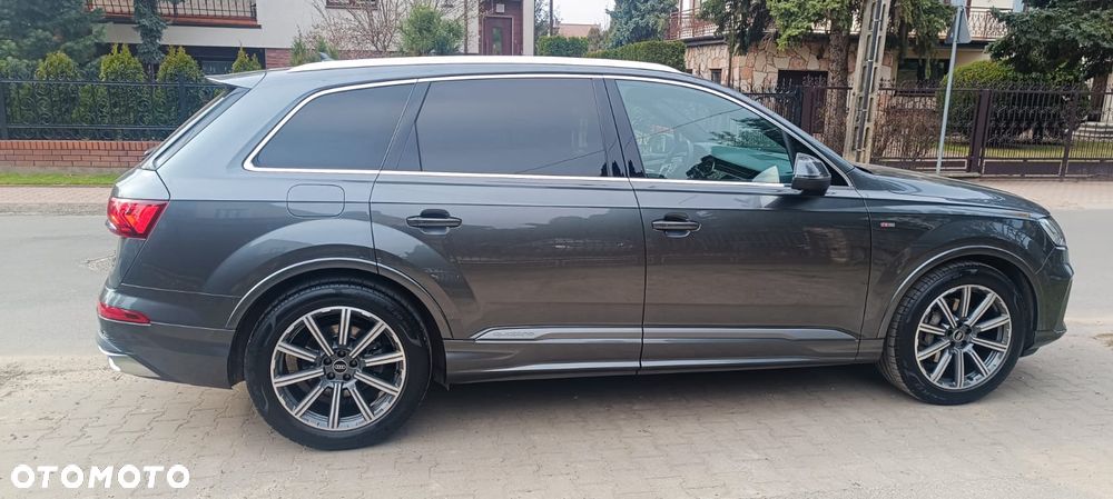 Audi Q7 - 16
