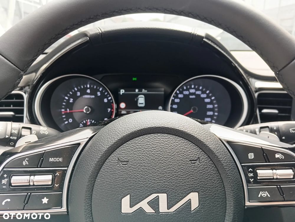Kia Ceed 1.5 T-GDI Tribute DCT - 14