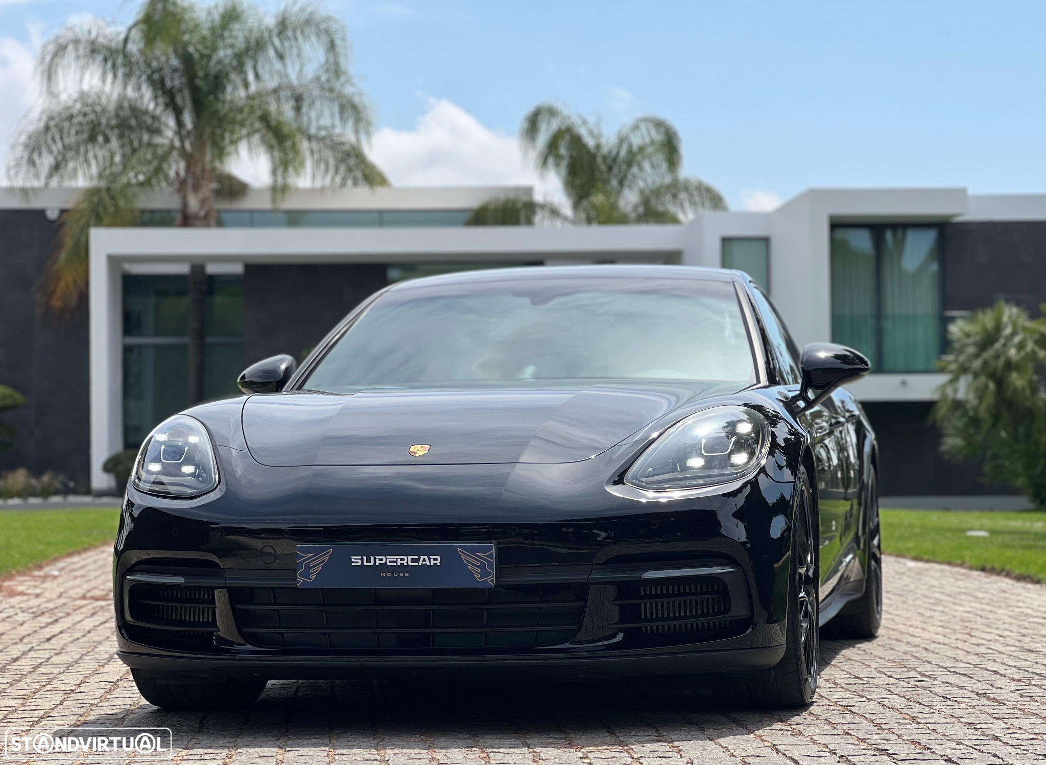 Porsche Panamera 4 E-Hybrid - 15