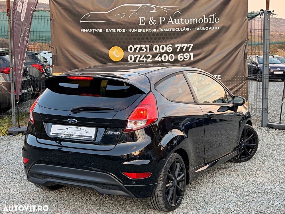 Ford Fiesta 1.6 TDCI DPF Titanium - 11