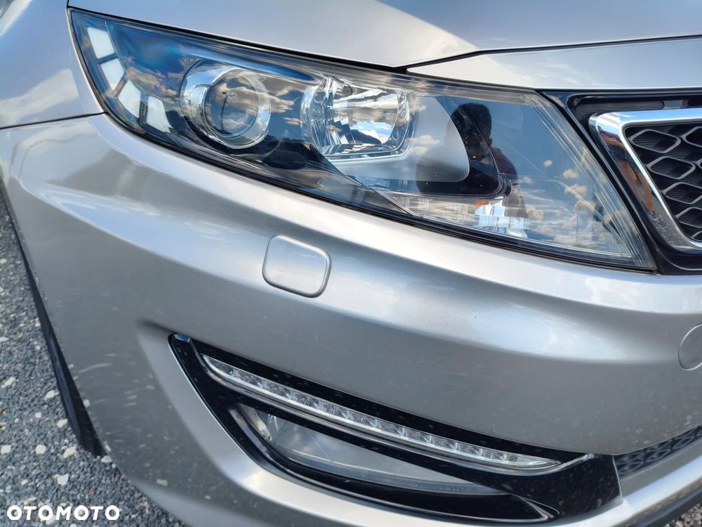 Kia Optima - 14