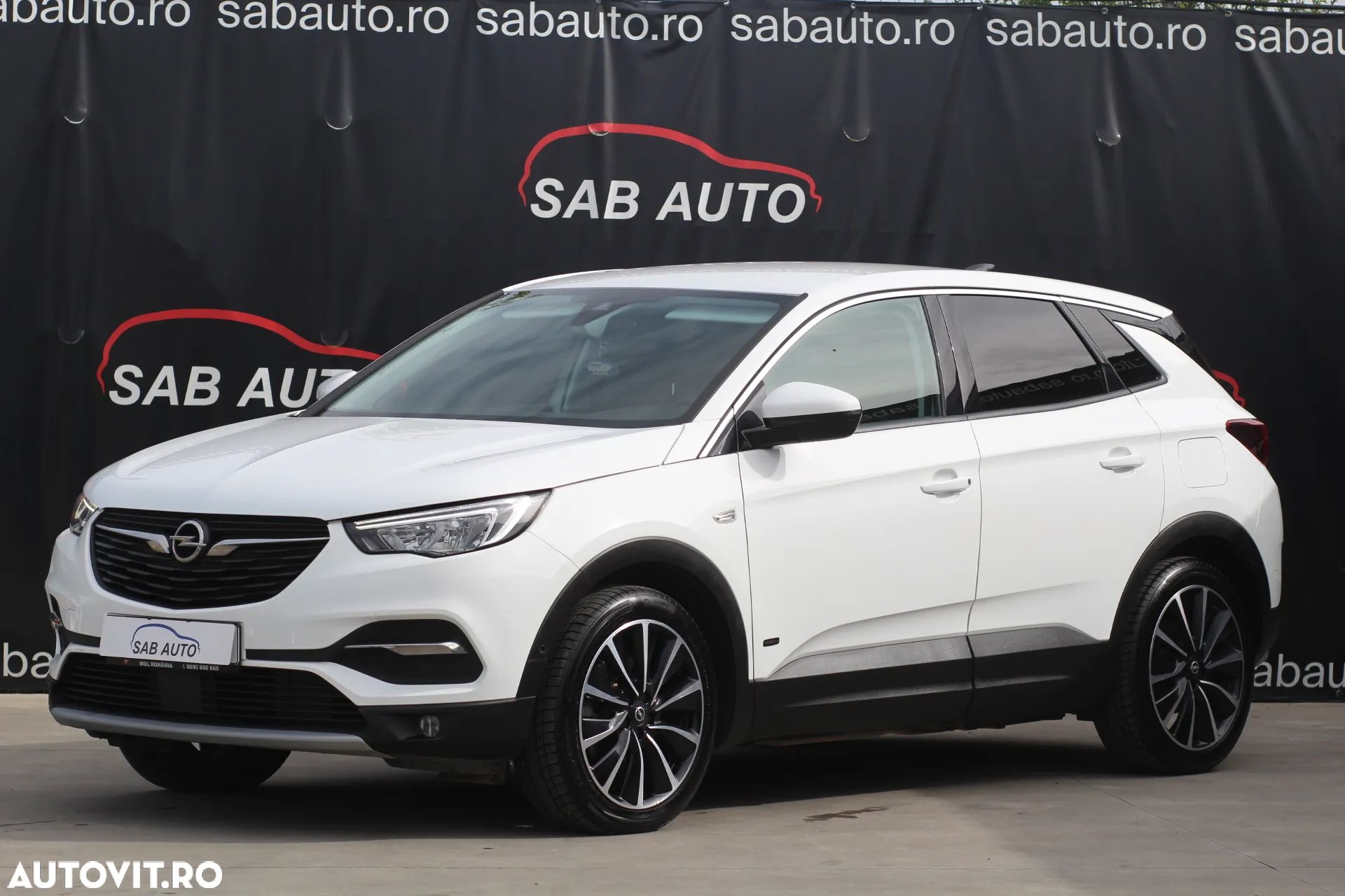 Opel Grandland X 1.6 Turbo Hybrid START/STOP 4X4 Elegance - 1