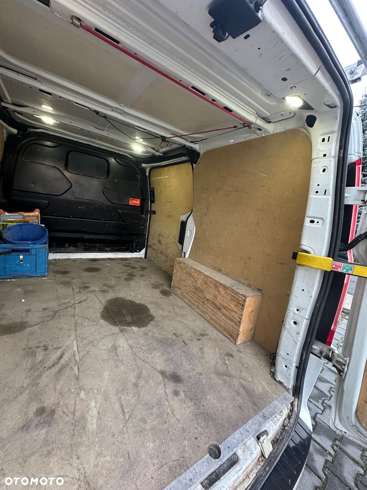 Ford Transit Custom - 16