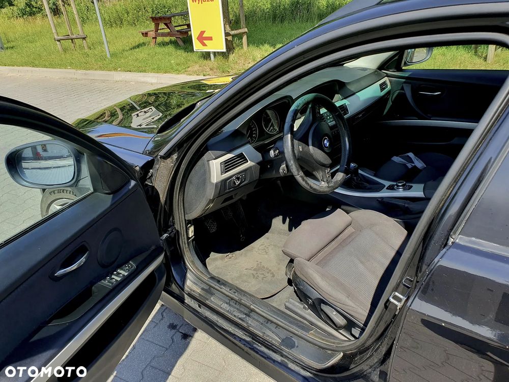 BMW Seria 3 320d - 6