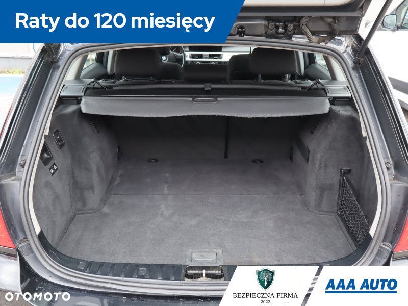 BMW Seria 3 - 16