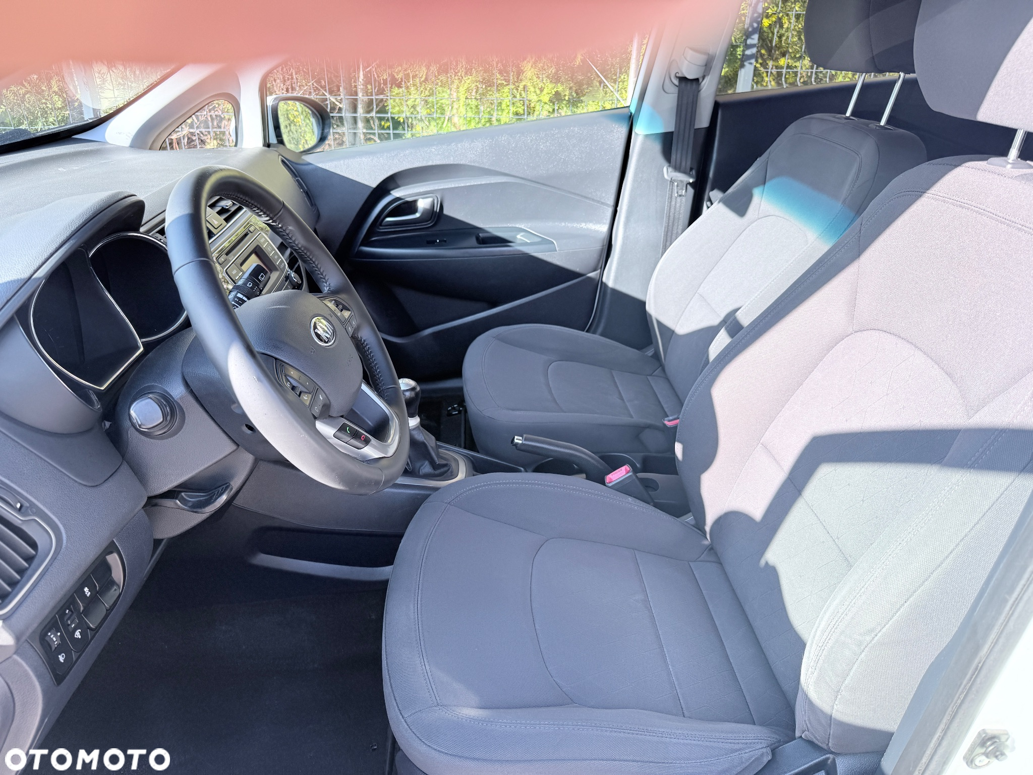 Kia Rio 1.2 Business Line - 11
