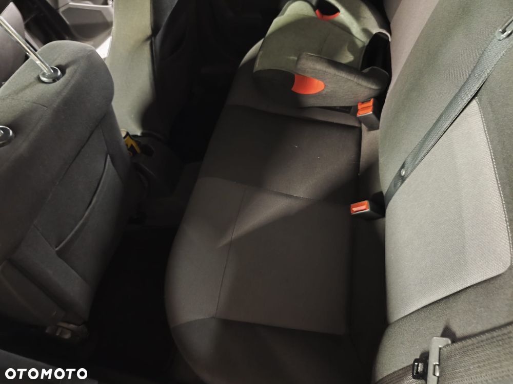 Opel Astra 1.6 - 5