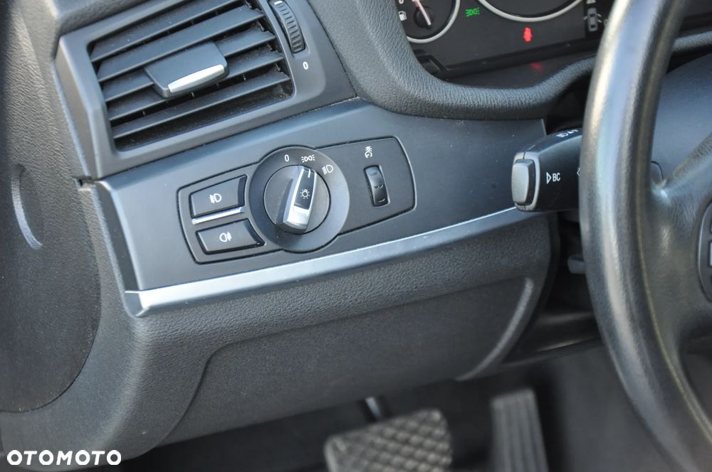 BMW X3 xDrive20d - 21