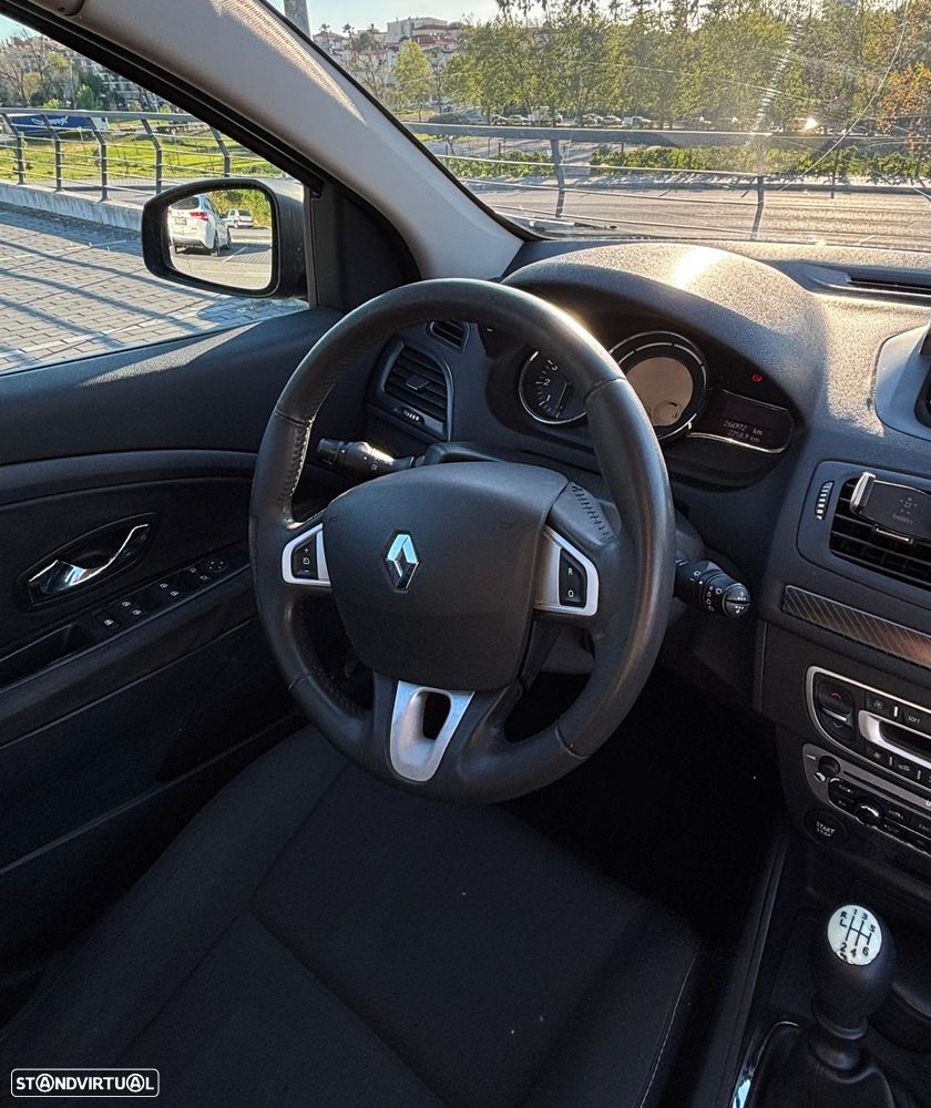 Renault Mégane Sport Tourer - 18