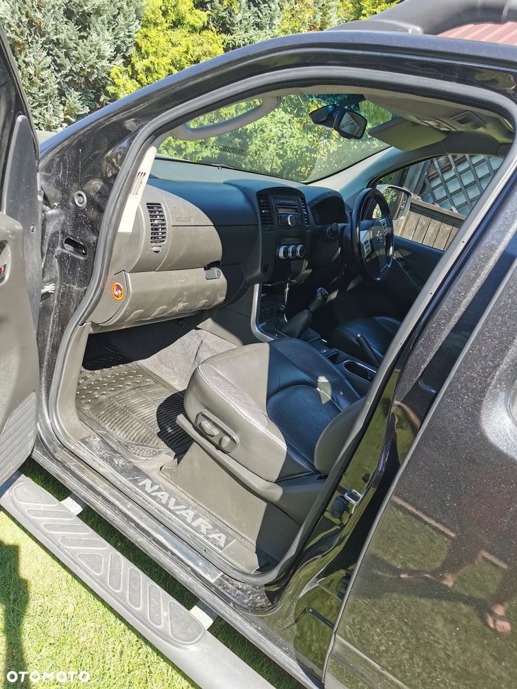 Nissan Navara 2.5 D Platinum Long - 2