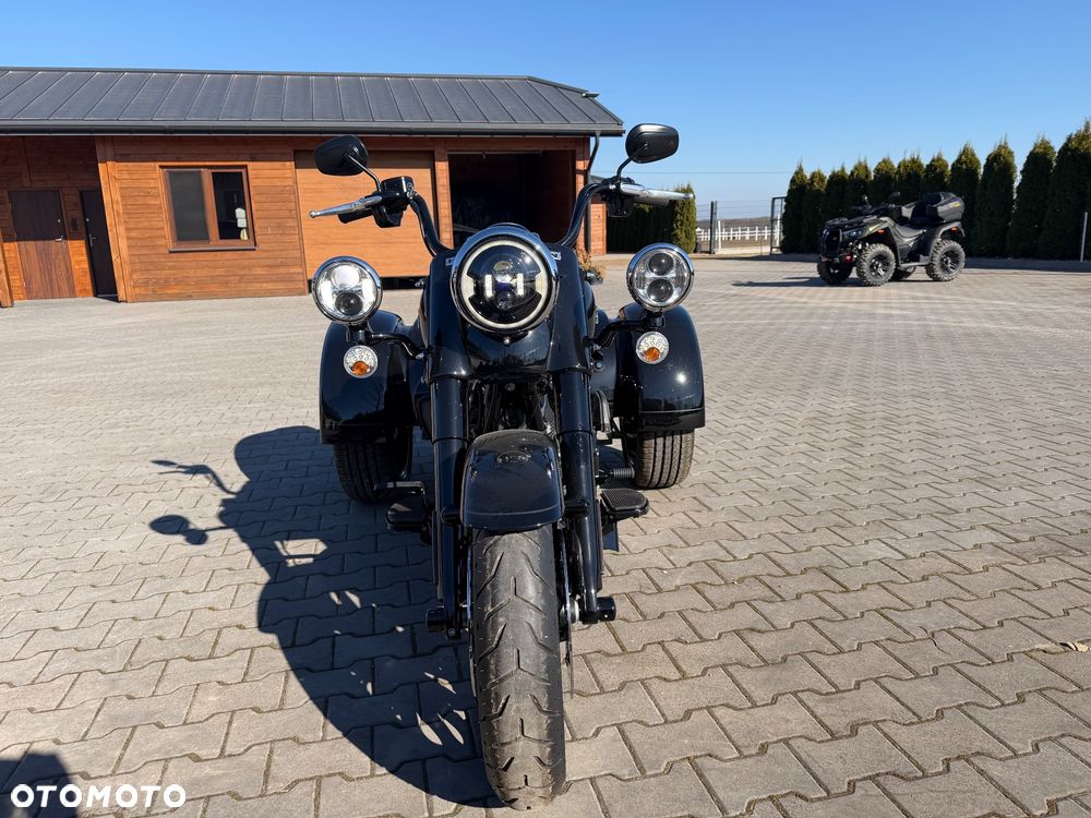 Harley-Davidson Trike Freewheeler - 3