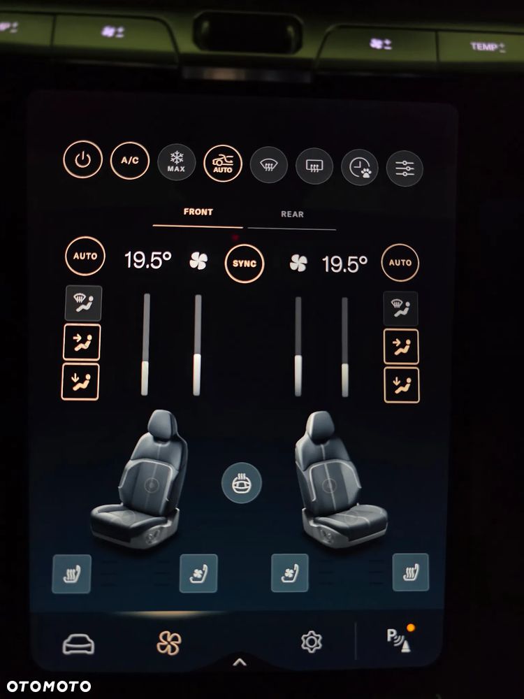 Lucid Air - 33