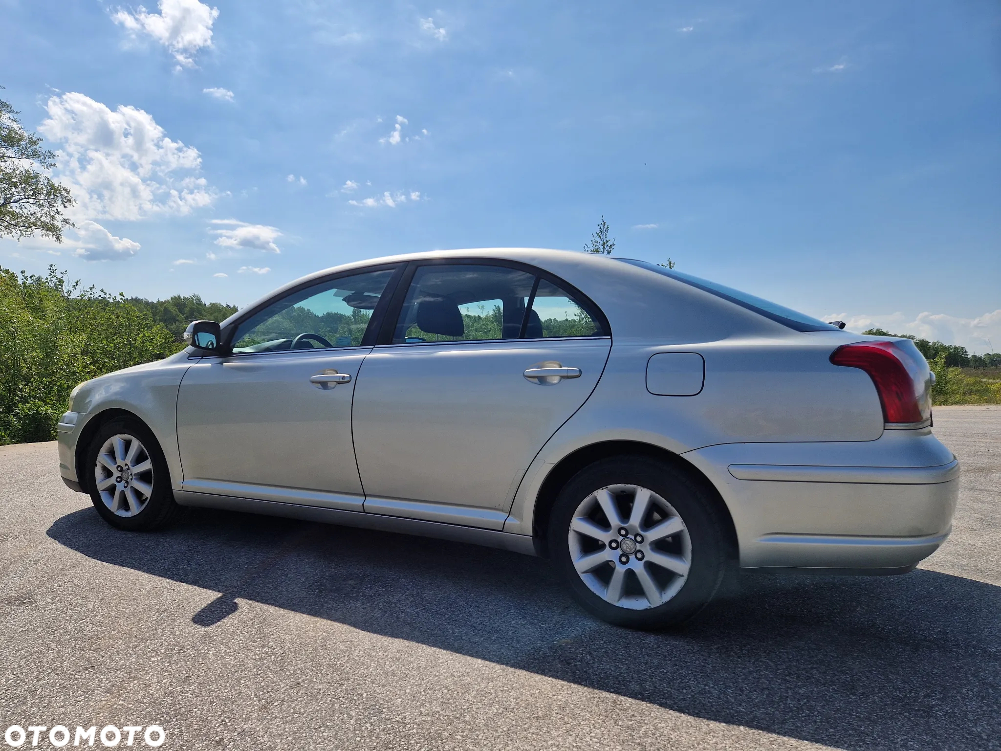 Toyota Avensis 2.0 VVT-i High - 5