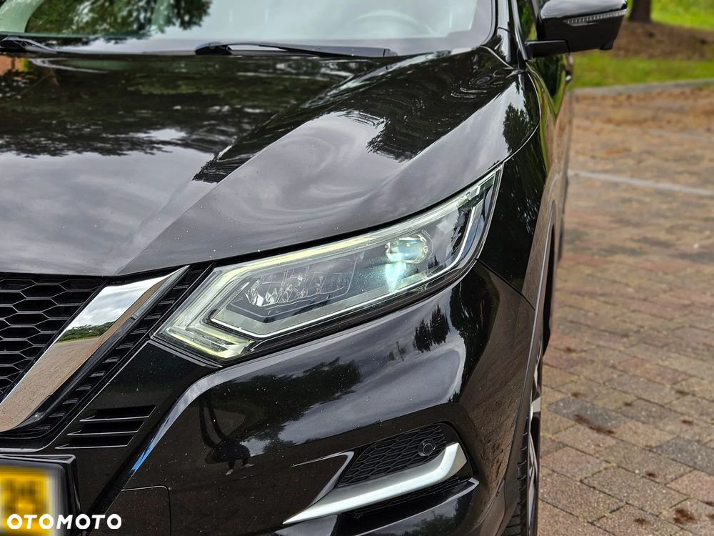 Nissan Qashqai 1.6 DCi 4x4 Tekna - 3