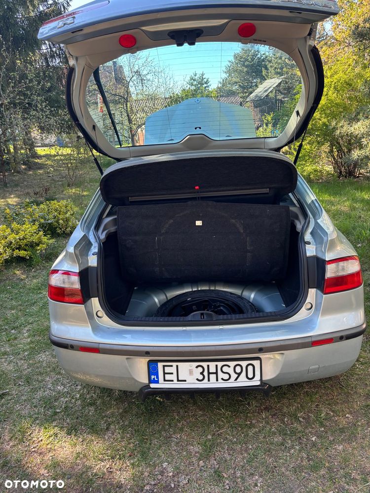 Renault Laguna 1.8 Initiale - 6