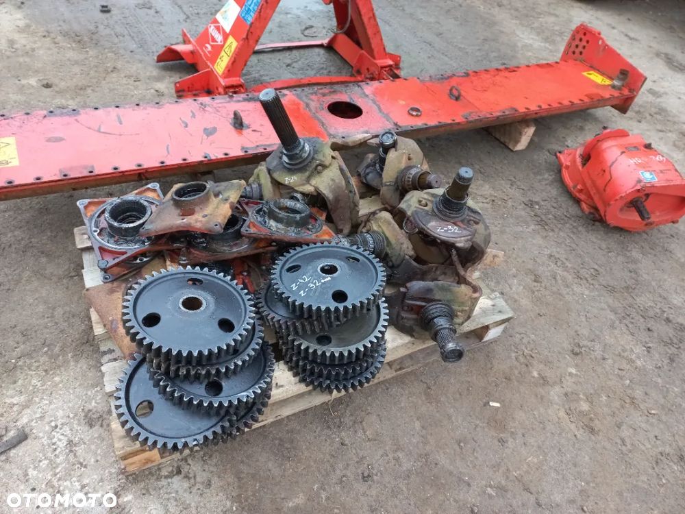 Części Brona Wirowa Kuhn HRB 303 D,HR 303,wał packera, Howard Piasta,Tryb,Koło Zębate Z42 Z49 Hydropak,Rama,Wieżyczka,Zęby,Podstawa,Mocowanie Z24,Z32 RABE PKE 300 - 5