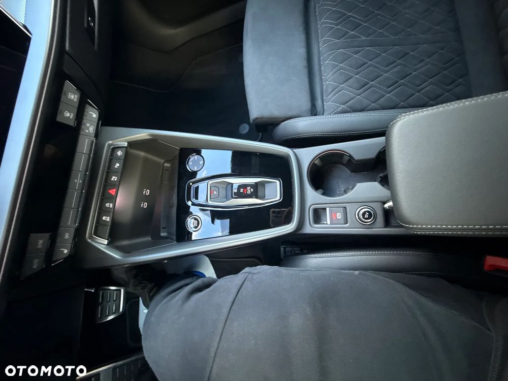 Audi A3 Sportback 40 TFSI quattro S tronic S line - 15