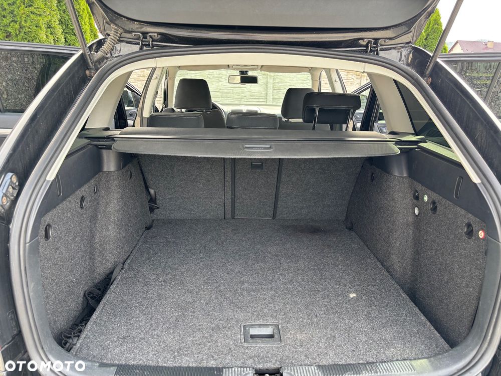 Skoda Octavia 2.0 TDI DSG Ambiente - 19