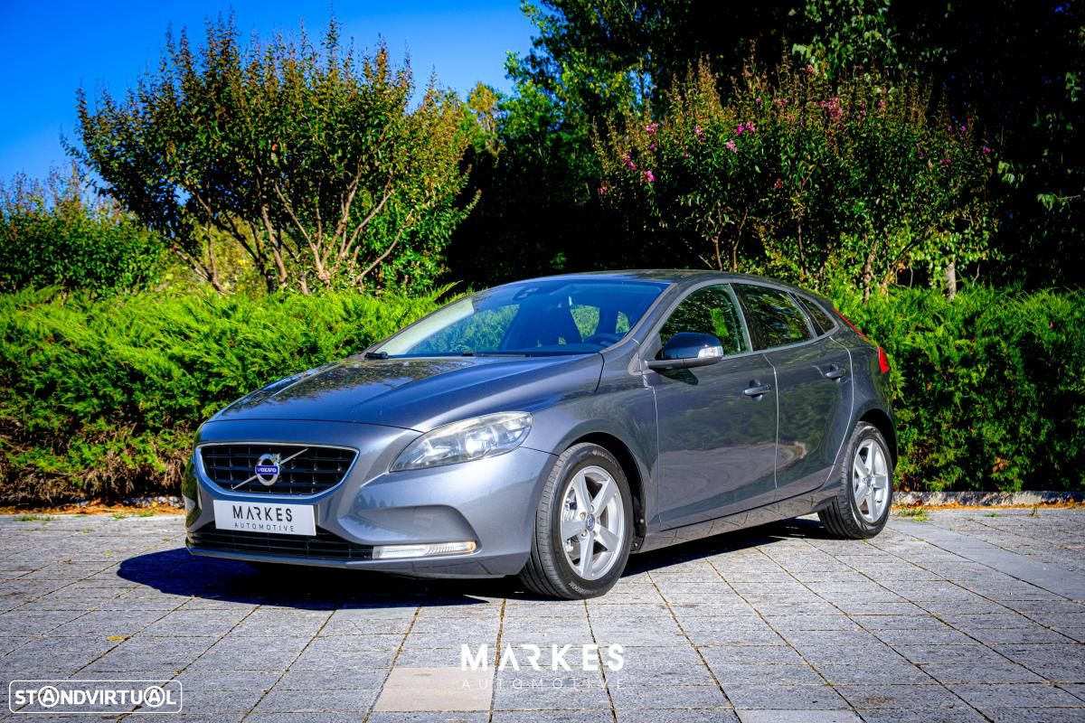 Volvo V40 1.6 D2 Momentum - 3