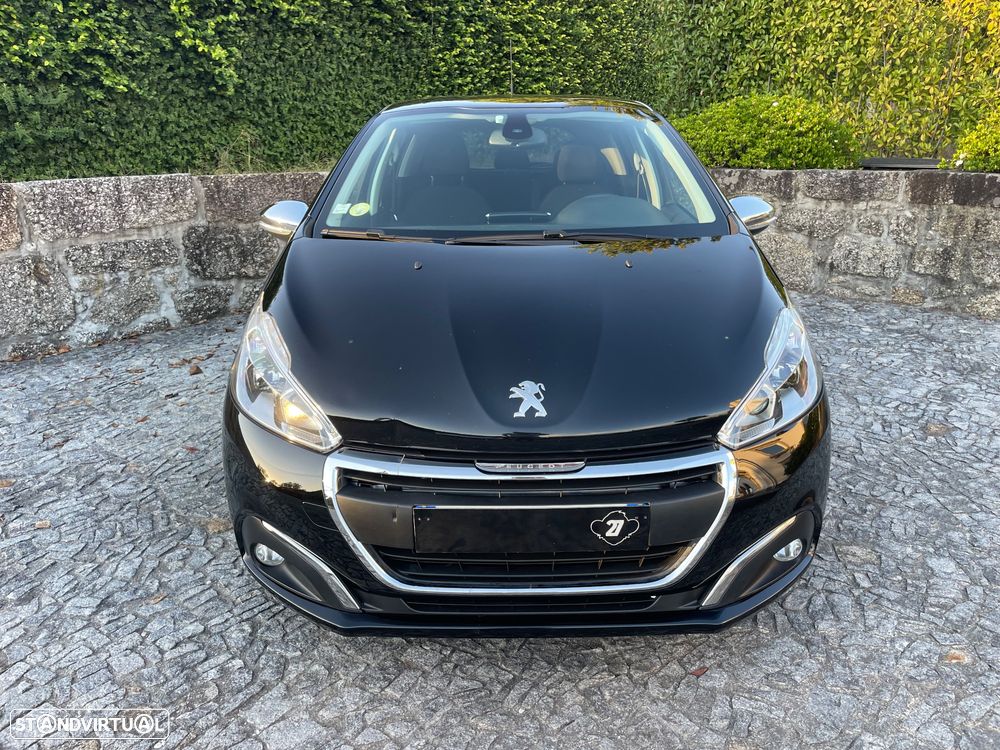 Peugeot 208 - 2