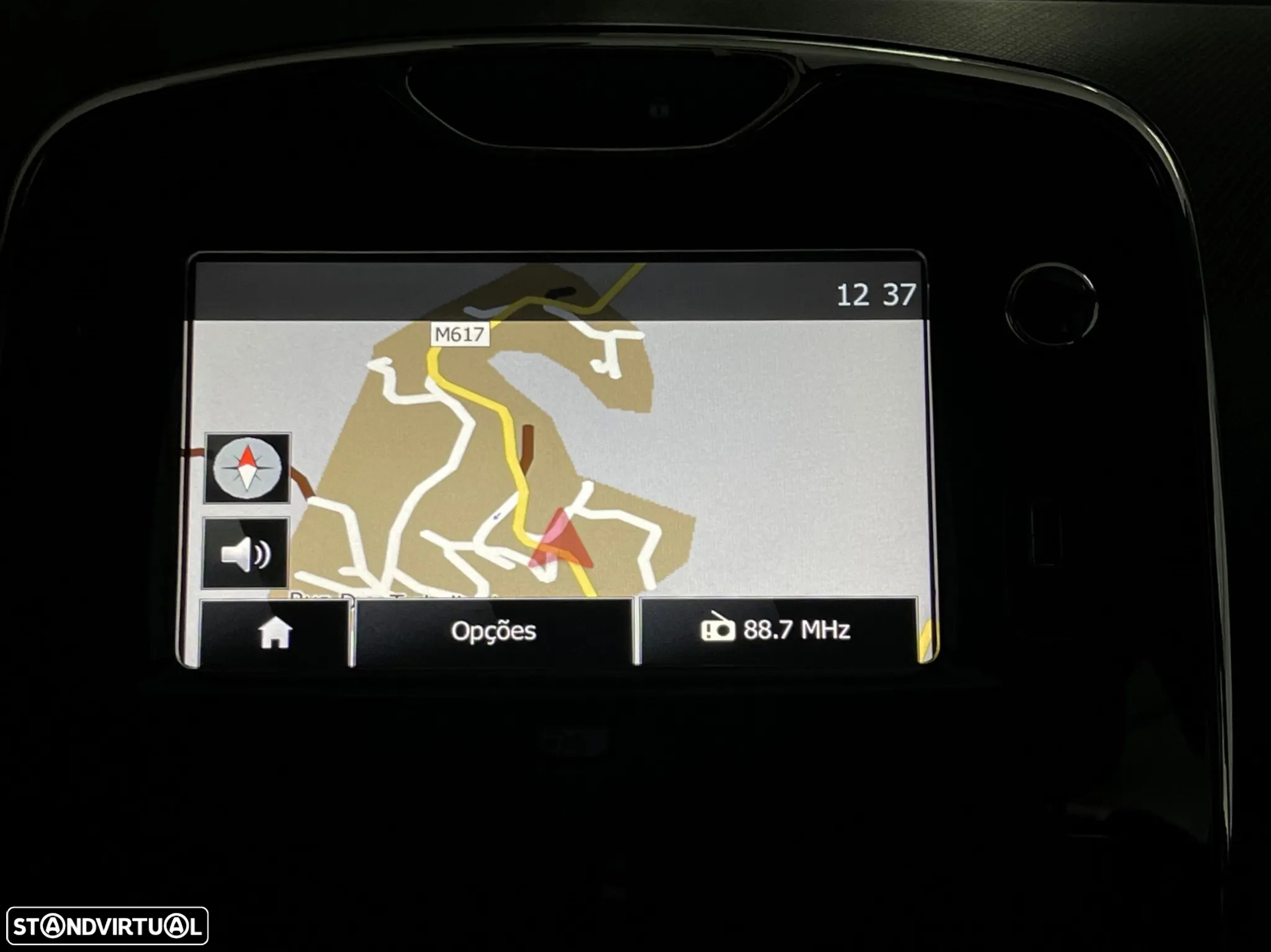 Renault Clio Sport Tourer 0.9 TCE Dynamique S - 9