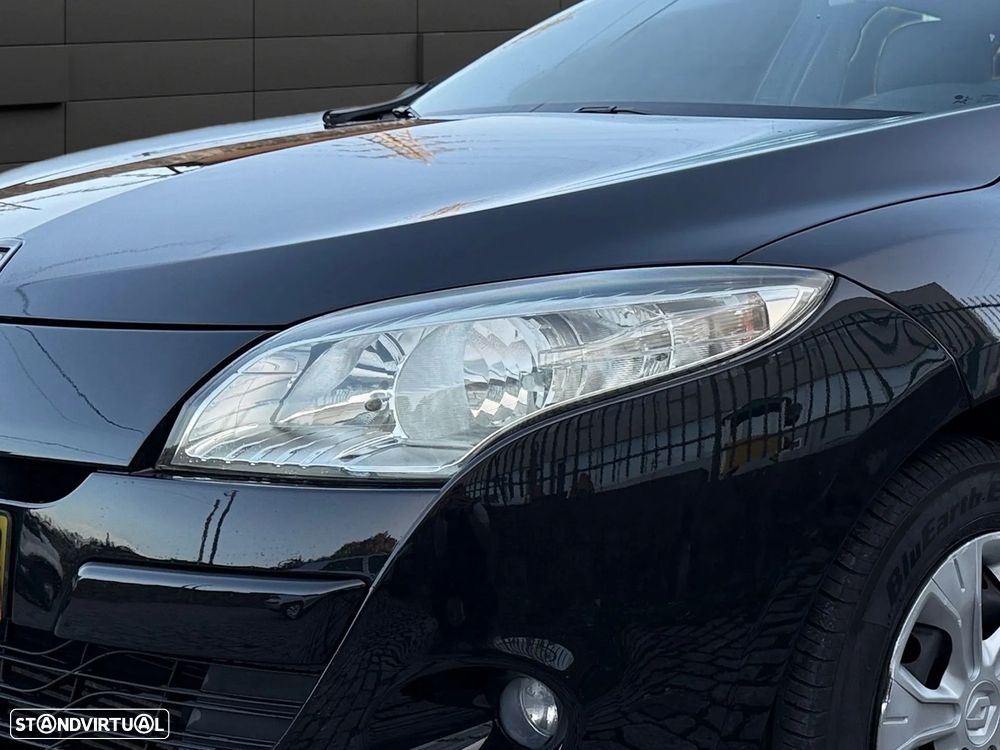 Renault Mégane Sport Tourer 1.5 dCi Luxe - 5